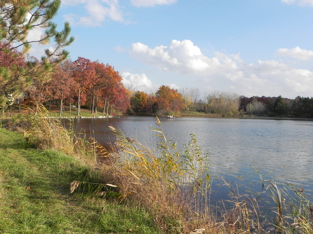 Knoblock Lake Highland MI Lakefront Homes for Sale